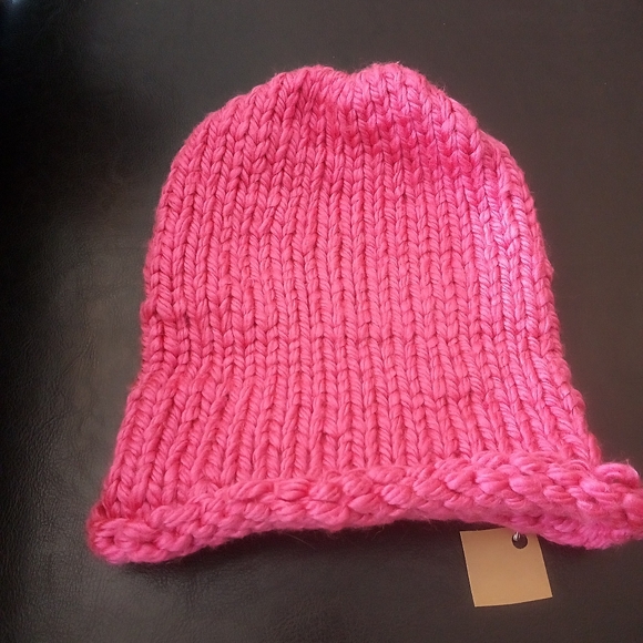 Child size hat - Picture 2 of 2